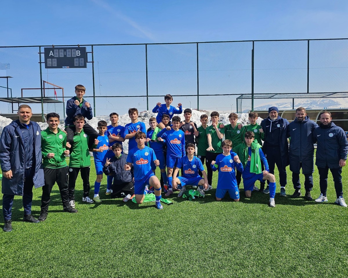 Çaykur Rizespor altyapısından umut veren başarı